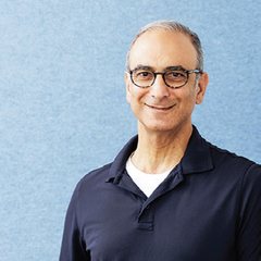 Porträt von Hamarz Mehmanesh, Geschäftsführer von mgm technology partners